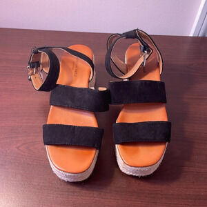 American Eagle platform sandals